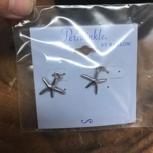 Periwinkle by Barlow Starfish Earrings NWT!